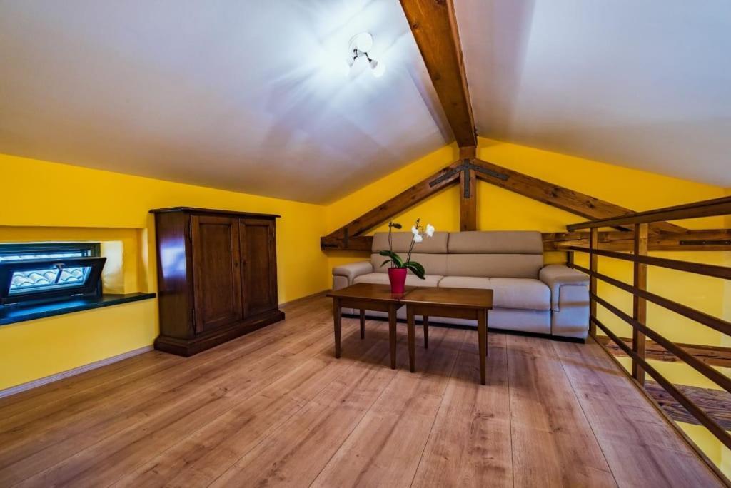 House Marica 3*